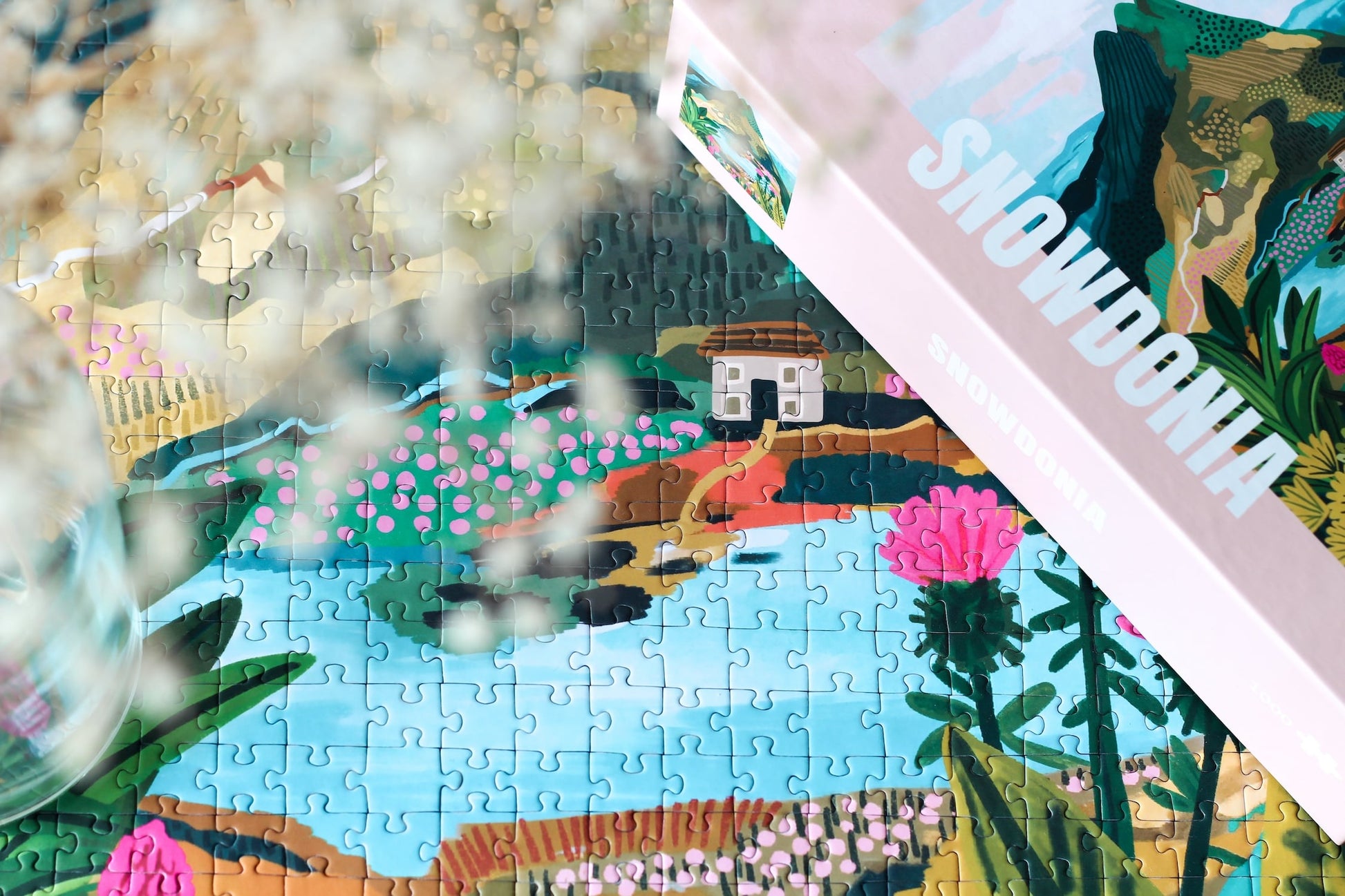 1000-teiliges plastikfreies Puzzle für Erwachsene, das den Mount Snowdon im Snowdonia Nationalpark zeigt.